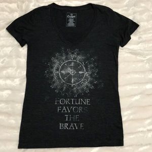 Empyre v-neck tee